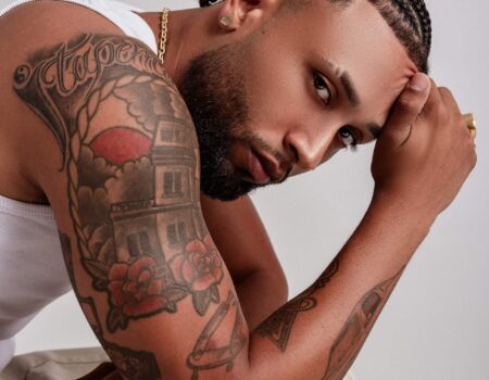 10 Stylish Ways To Get Around The Big Bag, Little Bag Dilemma