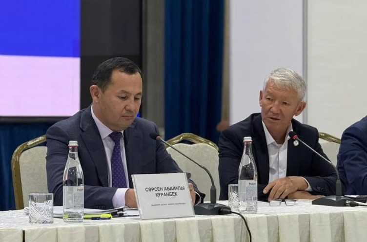 Шымкент қаласында қосымша білім берудегі бірыңғай ваучер жүйесі ашық талқыланды