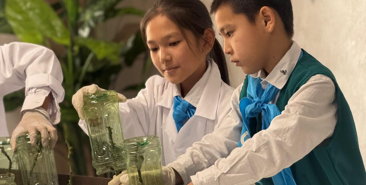 «Таза Қазақстан»: жители Шымкента вносят вклад в улучшение экологического облика города