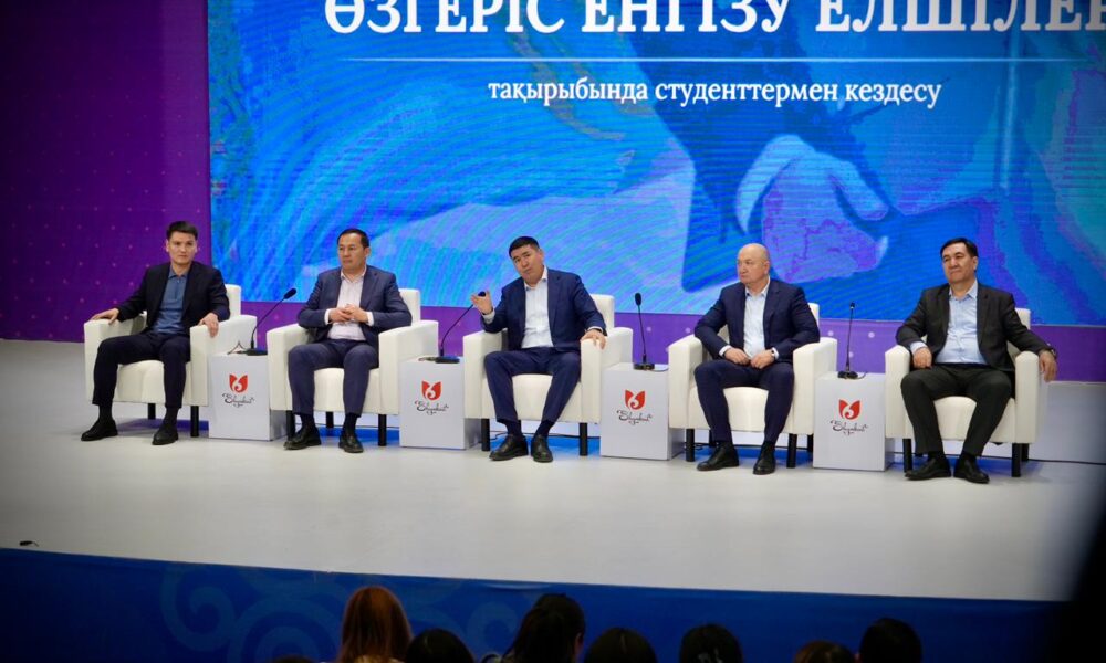 Послы перемен: молодёжь Шымкента выступила за Закон и Порядок