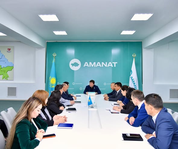 «AMANAT» ПАРТИЯСЫ: ЕЛ ИГІЛІГІНЕ СІҢГЕН АДАЛ ЕҢБЕКТЕРІ ЕЛЕНДІ