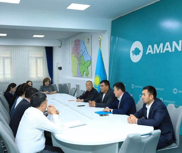 «AMANAT» ПАРТИЯСЫ: ҚАЗАҚСТАН ХАЛҚЫ АССАМБЛЕЯСЫНЫҢ АЛҒЫС ХАТЫ ТАБЫСТАЛДЫ