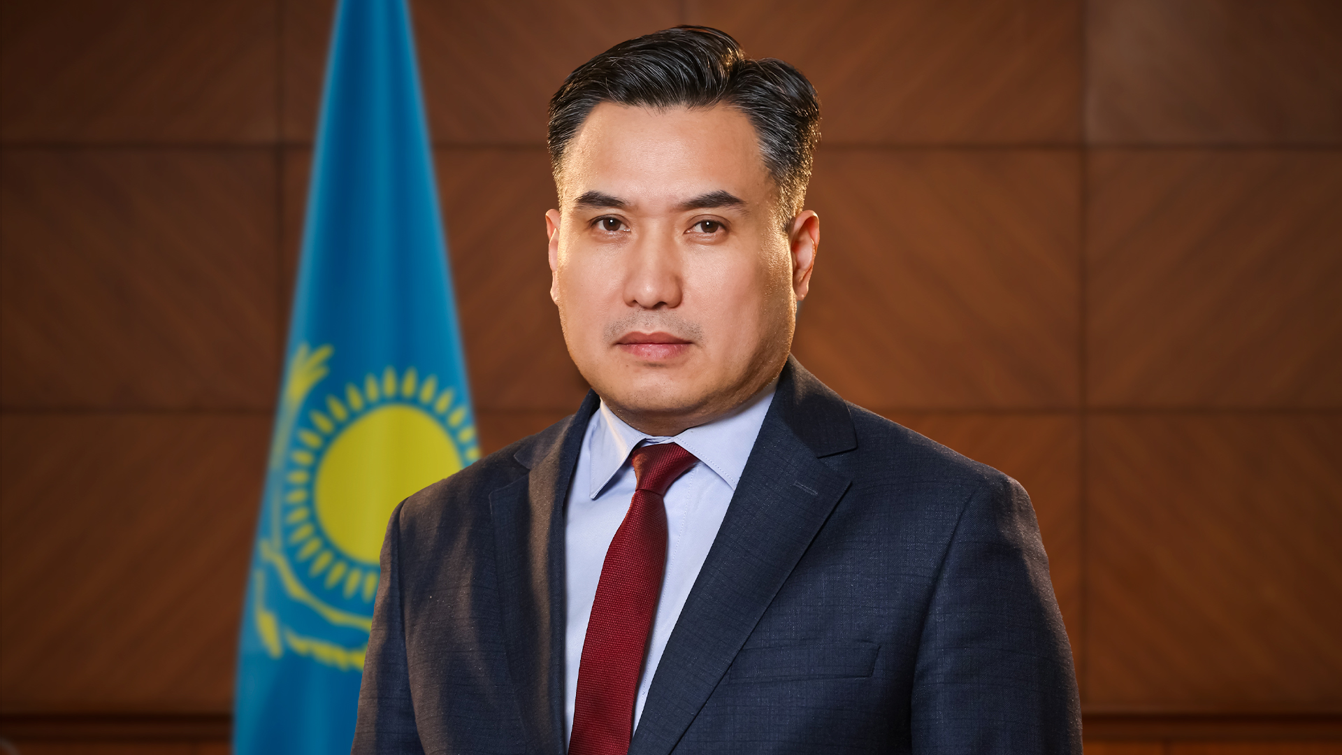 Еңбек және халықты әлеуметтік қорғау министрі болып тағайындалды