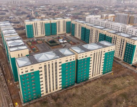 Асар-2 шағынауданында тағы 23 отбасы жаңа пәтерлерге ие болды