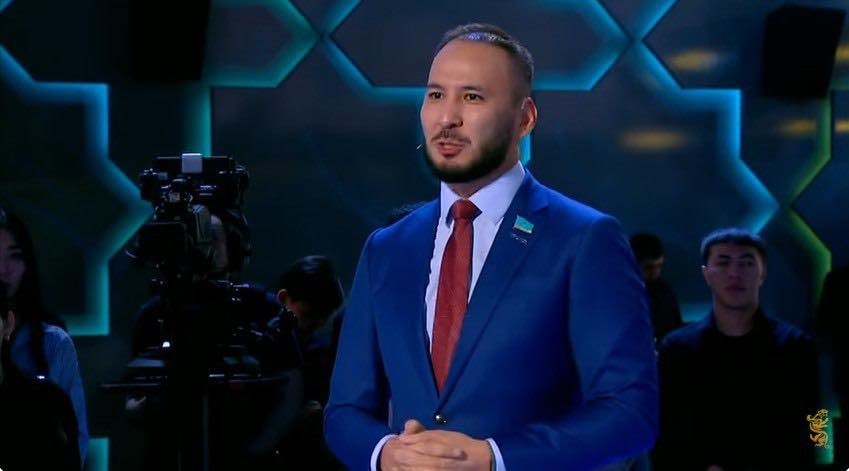 Айдарбек Қожаназаров: Цифрлық дербес деректерді қорғау мәселесін Ата заңымызда белгілеу маңызды болды