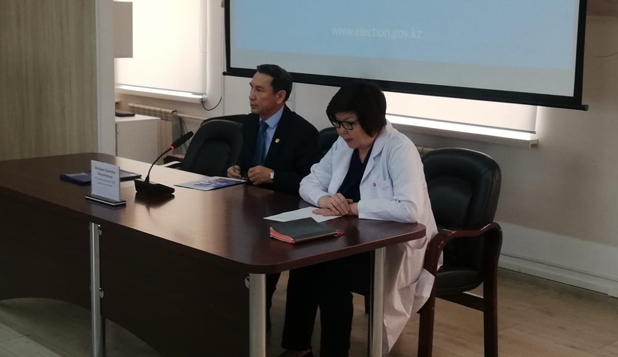 Жаңа Конституция — Әділетті Қазақстанның іргетасы